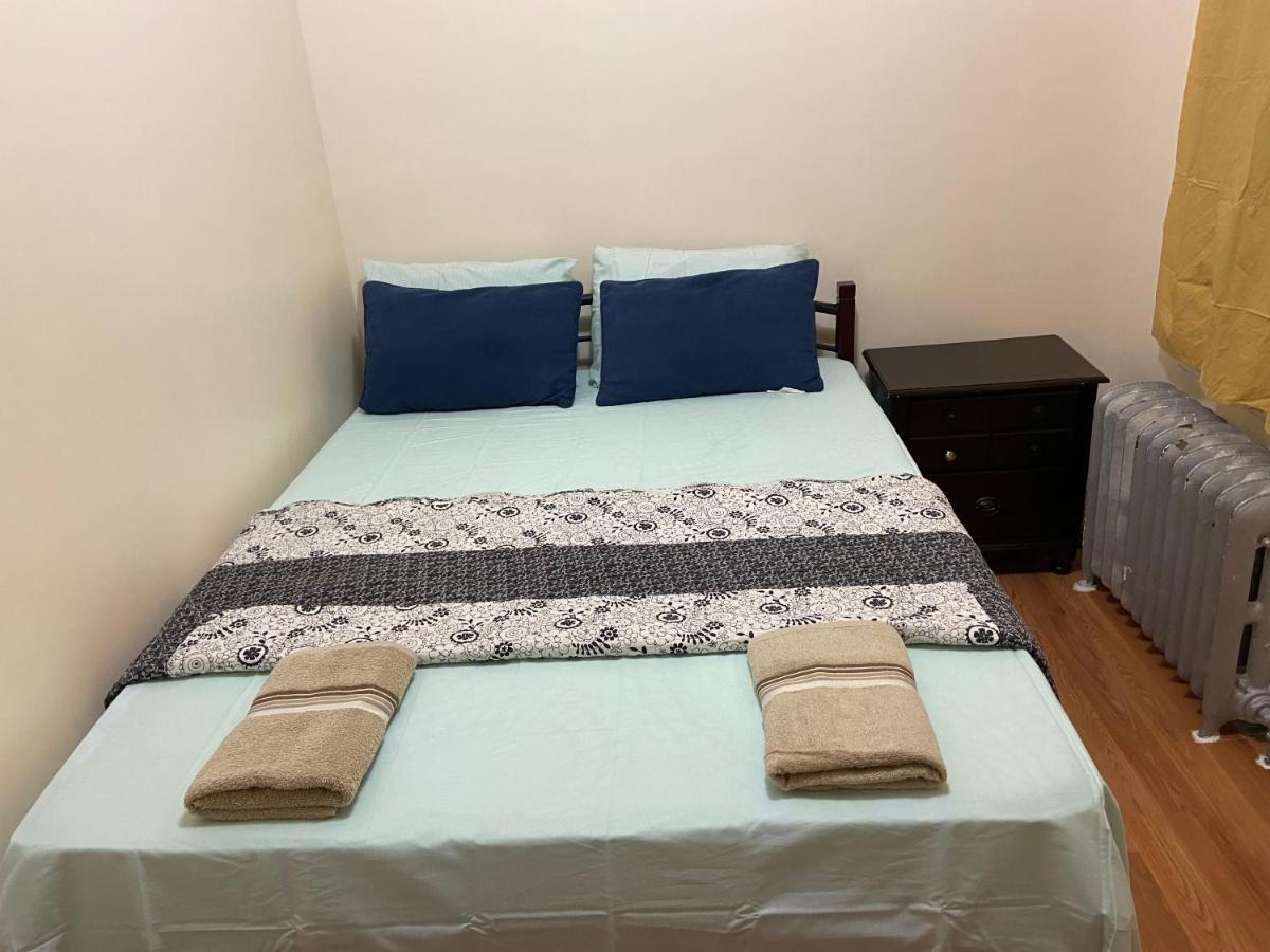 Rumah tetamu A Pleasant In Queens *