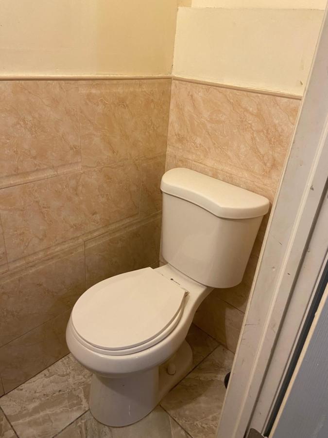 A Pleasant In Queens Rumah tetamu *